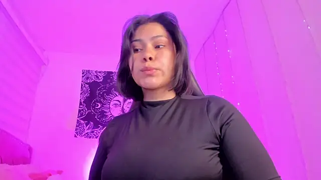 Snapshot of Karol_karoline chatting on February 2, 2:45 pm Karol karoline online show from February 2, 2:45 pm