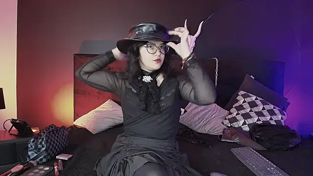 Snapshot of _Jade_16 chatting on October 31, 11:55 am Jade 16 online show from October 31, 11:55 am