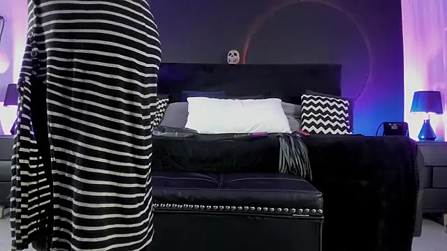  Jade 16 online show from July 1, 11:56 am