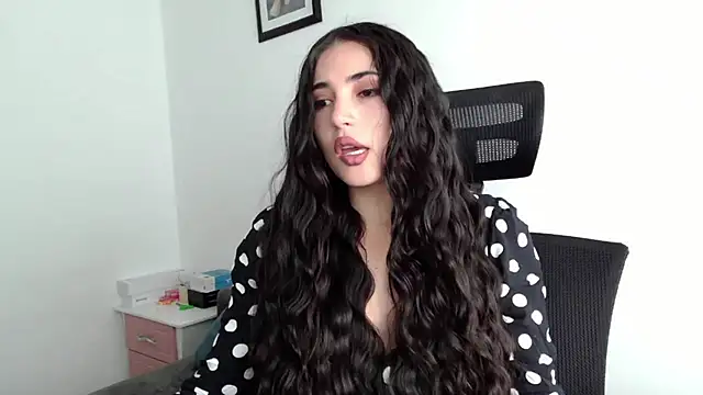 Honey Aynur20 online show from February 2, 3:39 pm