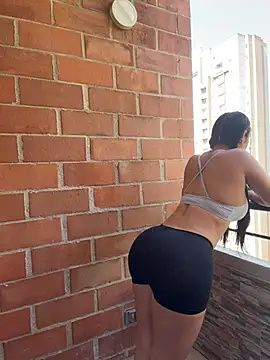 emma andrew1 online show from April 2, 2:26 pm