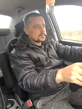 DanielOhCool online show from March 18, 8:50 am