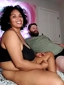 TasteeKitty online show from October 1, 12:05 am