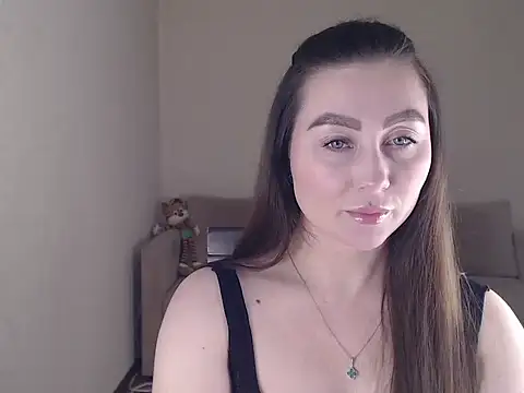 Snapshot of marishaarimova chatting on October 20, 1:39 am marishaarimova online show from October 20, 1:39 am