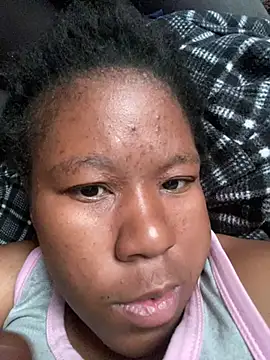 Muskthickgirl online show from June 3, 8:06 am