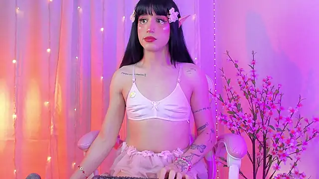 rosseblondee online show from January 13, 11:43 pm