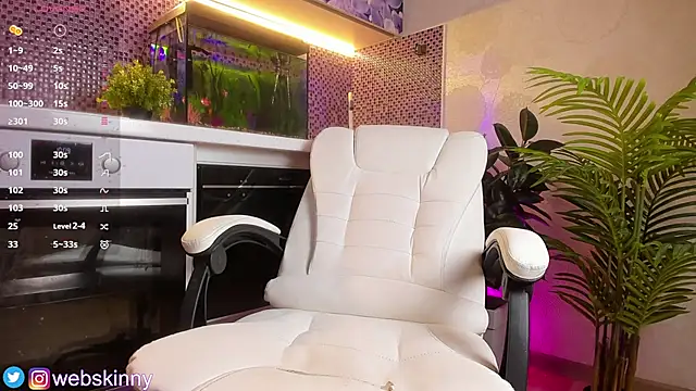 Top Skinny online show from November 22, 3:11 pm