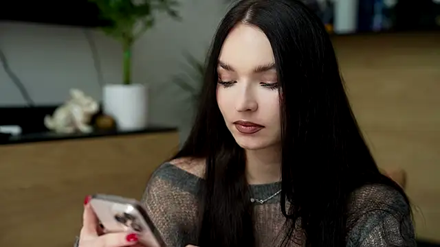 Snapshot of ibiddi chatting on September 30, 9:47 am ibiddi online show from September 30, 9:47 am