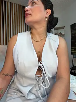 valerie lya online show from March 4, 12:55 pm