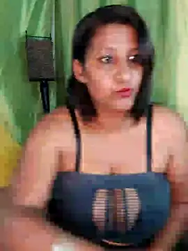 Lilybanx online show from December 4, 9:07 am