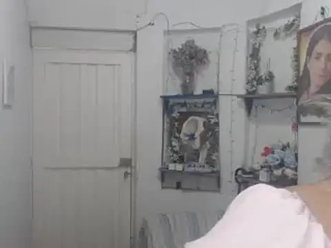 FunnyGrandma online show from September 14, 2:11 am