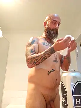 Snapshot of PhoenixDesire@xh chatting on February 6, 11:57 am PhoenixDesirexh online show from February 6, 11:57 am