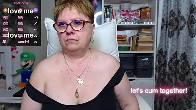 Snapshot of Mella4you chatting on January 22, 7:57 am Mella4you online show from January 22, 7:57 am