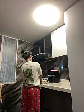 EmmyEvans1 online show from September 23, 12:02 am