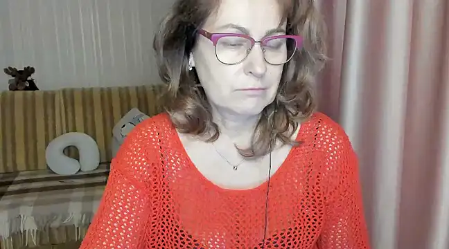 Snapshot of lauraoven chatting on March 19, 3:29 pm lauraoven online show from March 19, 3:29 pm