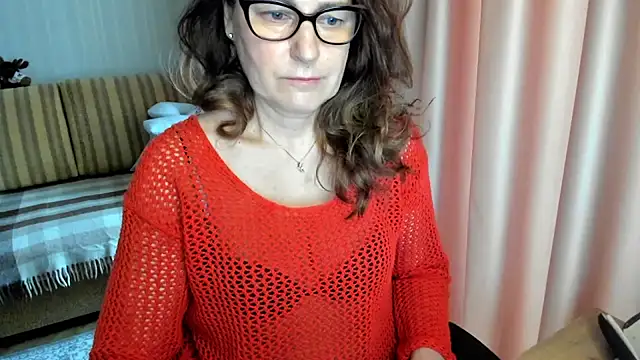 lauraoven online show from March 6, 7:38 am