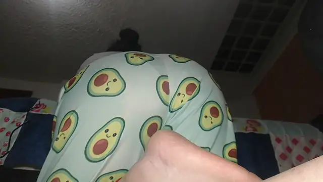 prettyangelsquirt online show from January 11, 10:29 pm