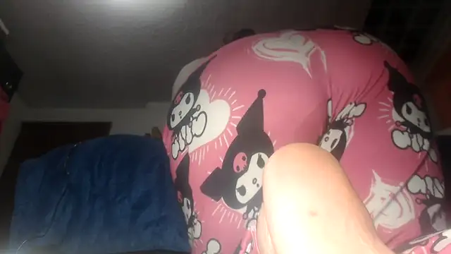 prettyangelsquirt online show from May 17, 6:48 pm