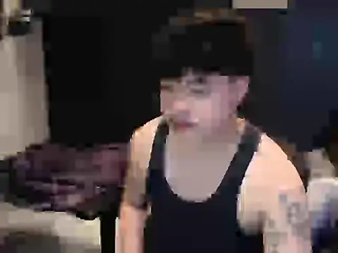 Snapshot of ASIANken911 chatting on November 18, 3:38 pm ASIANken911 online show from November 18, 3:38 pm