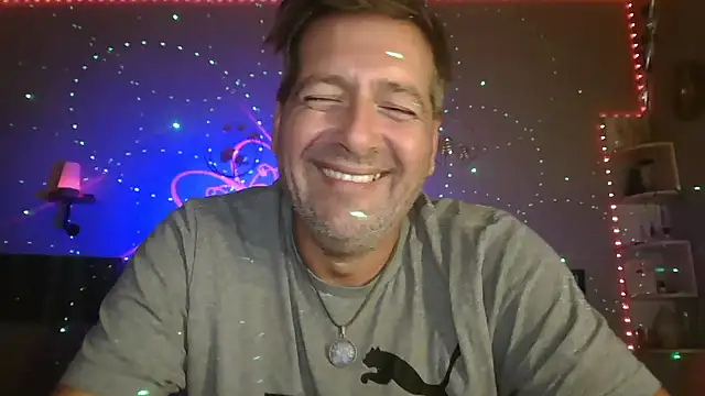 Snapshot of matrikes1 chatting on October 5, 6:28 pm matrikes1 online show from October 5, 6:28 pm