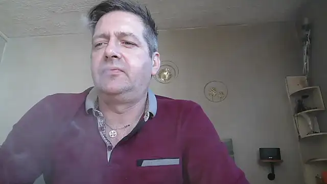 matrikes1 online show from March 22, 1:58 pm