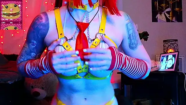 Snapshot of Ivey_and_James chatting on January 23, 10:54 pm Ivey and James online show from January 23, 10:54 pm