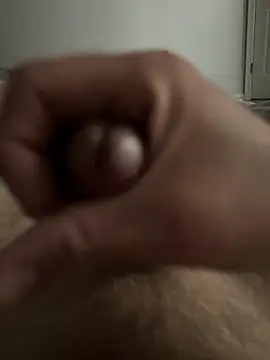 makeitquick04 online show from March 7, 4:57 am