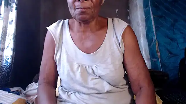 NaughtyGranny online show from May 10, 11:26 am