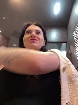 Wet  Bunny online show from January 5, 6:35 am