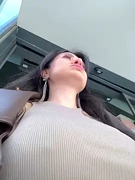 Wet  Bunny online show from May 7, 6:19 am