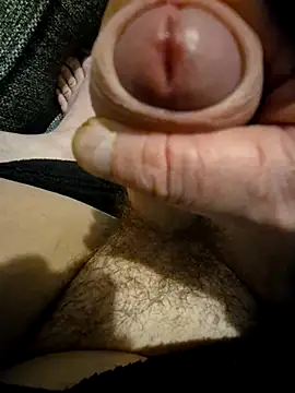 Snapshot of Deebo2212 chatting on December 5, 7:17 am Deebo2212 online show from December 5, 7:17 am