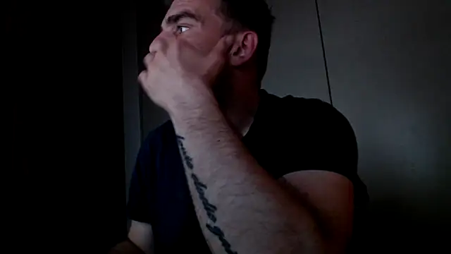 Snapshot of mrbigballs chatting on May 5, 2:19 am mrbigballs online show from May 5, 2:19 am