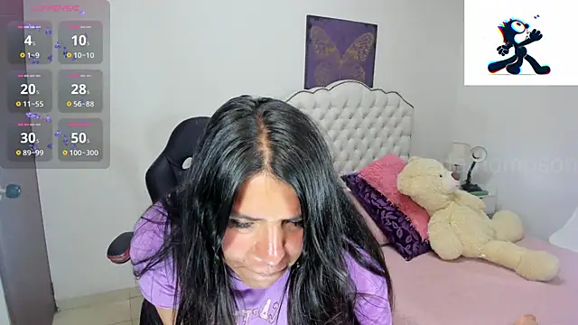 Karlathompson online show from February 20, 1:25 am