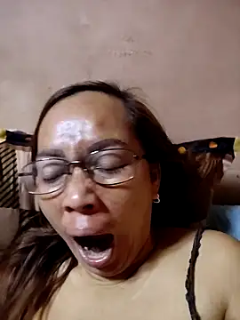 asianwet4u online show from October 29, 4:20 pm