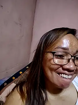 asianwet4u online show from March 18, 4:43 pm