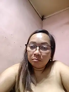 asianwet4u online show from April 25, 1:52 pm