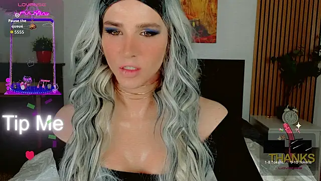 HelenSpellman online show from March 26, 1:44 am