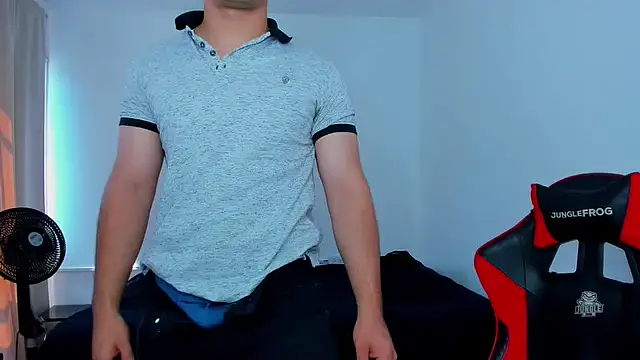 tanner hard  online show from January 18, 4:42 pm