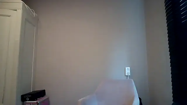 avajade online show from November 19, 11:21 am