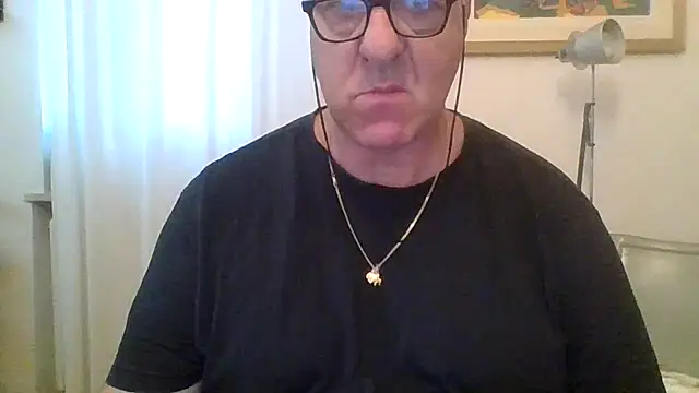 Snapshot of ANONIMO7735 chatting on September 23, 4:59 am ANONIMO7735 online show from September 23, 4:59 am