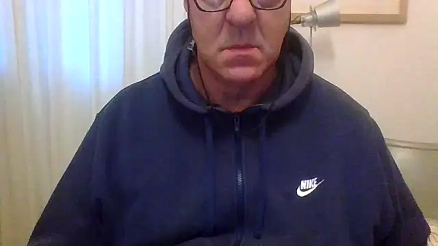 Snapshot of ANONIMO7735 chatting on October 22, 5:19 am ANONIMO7735 online show from October 22, 5:19 am