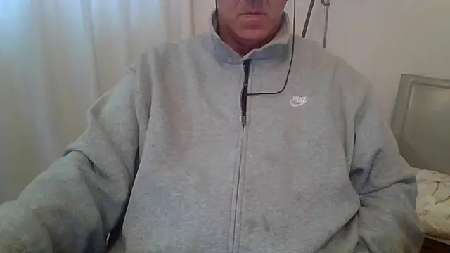 ANONIMO7735 online show from March 26, 7:58 am