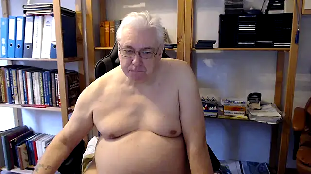 Snapshot of SchwanzhureXXL chatting on January 29, 8:51 am SchwanzhureXXL online show from January 29, 8:51 am