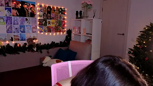 MilenaSaint online show from December 25, 2:35 am