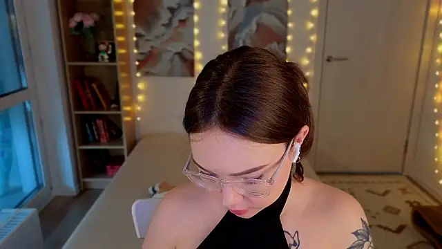 MilenaSaint online show from June 22, 3:19 am