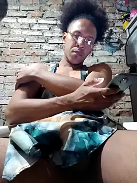 Snapshot of JaMell61 chatting on January 22, 3:20 am JaMell61 online show from January 22, 3:20 am