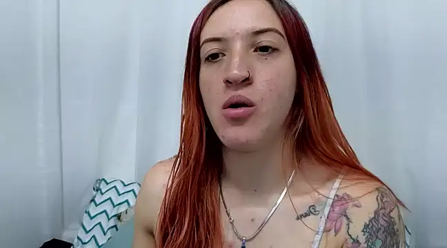 Snapshot of ninaa_fox chatting on February 10, 4:47 pm ninaa fox online show from February 10, 4:47 pm