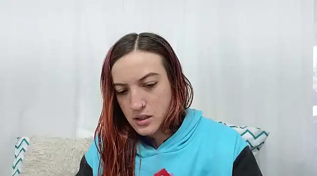 Snapshot of ninaa_fox chatting on February 14, 4:20 pm ninaa fox online show from February 14, 4:20 pm