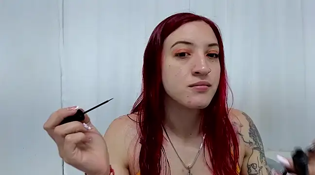 Snapshot of ninaa_fox chatting on February 26, 3:41 pm ninaa fox online show from February 26, 3:41 pm