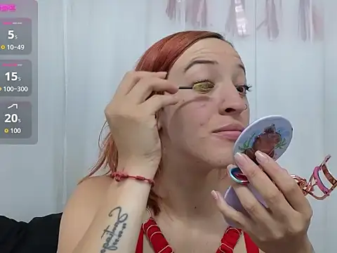 Snapshot of ninaa_fox chatting on October 6, 5:10 pm ninaa fox online show from October 6, 5:10 pm